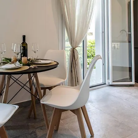 Holiday home Av