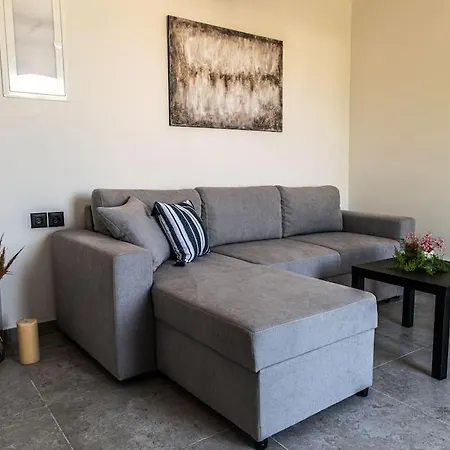 Holiday home Av